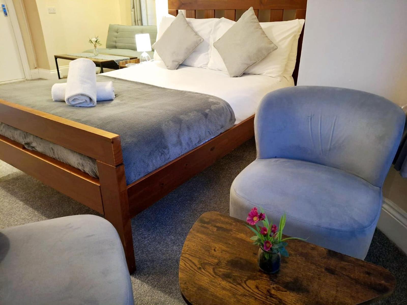 Inn By The Sea, Portsmouth - En Suite Rooms With Sea View Possible, Parking Ev 22Kw Экстерьер фото